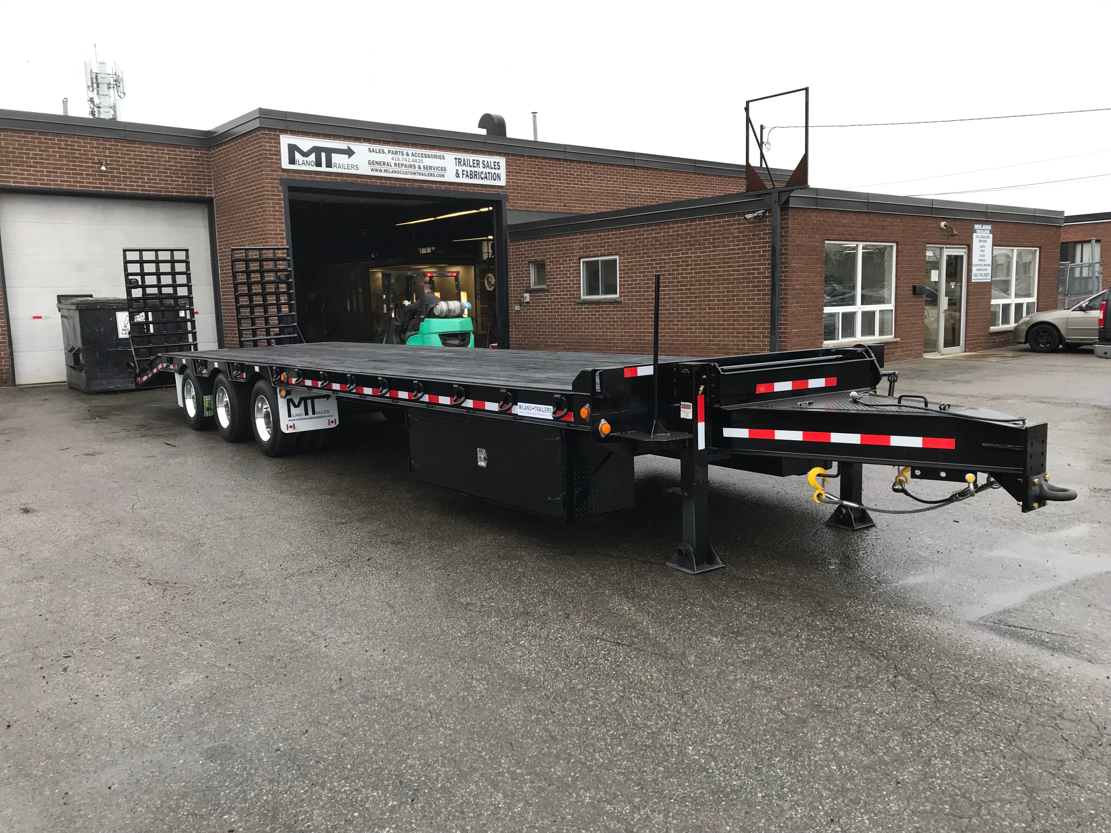 18 Ton Deckover Trailer